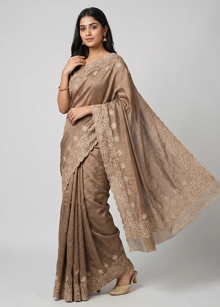 Cream Tussar Silk Saree With Blouse Piece