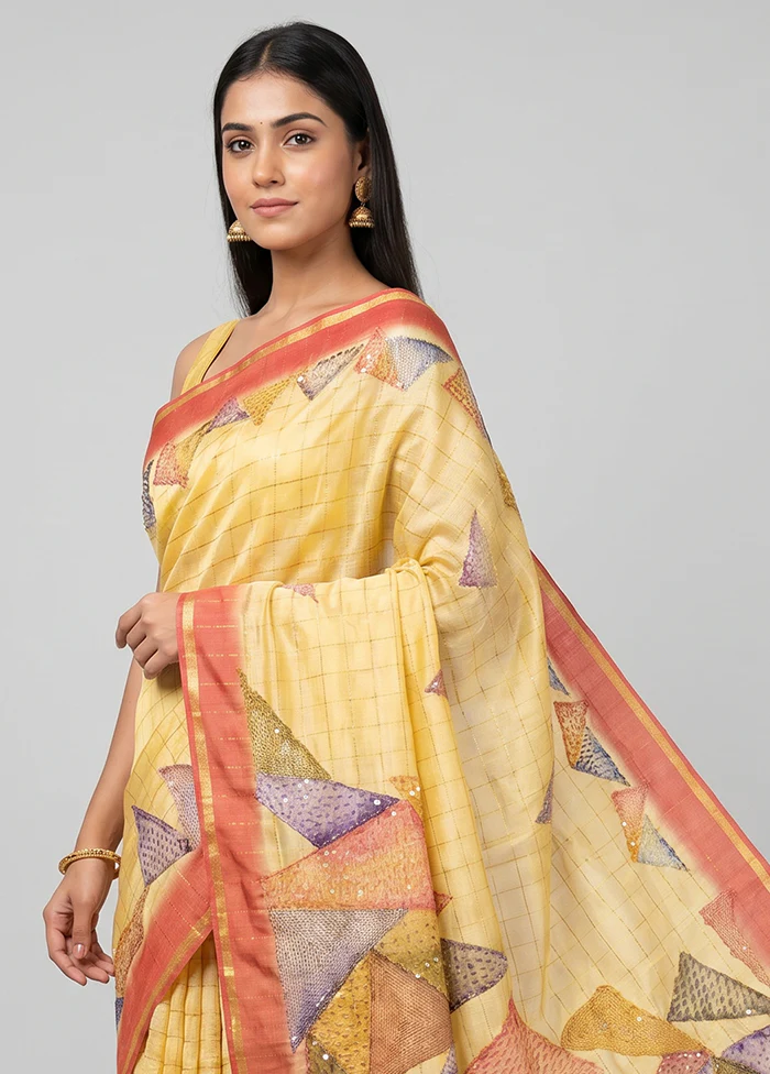Cream Tussar Silk Saree With Blouse Piece - Image 2