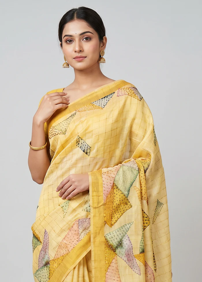 Cream Tussar Silk Saree With Blouse Piece - Image 2
