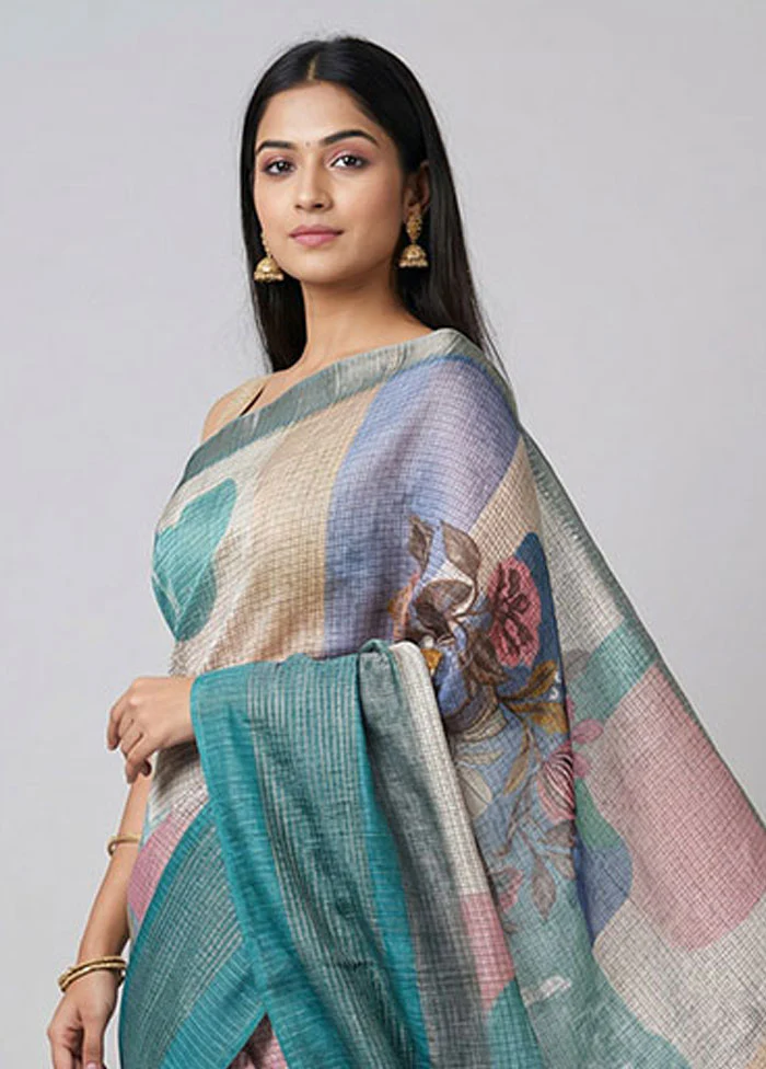 Cream Tussar Silk Saree With Blouse Piece - Image 2