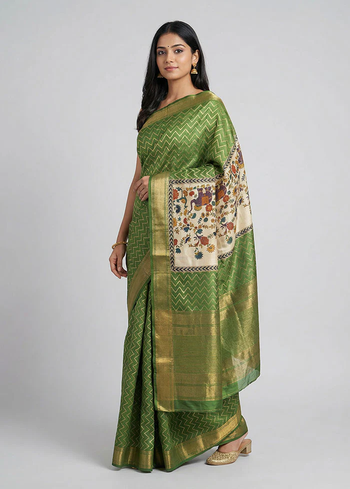 Cream Tussar Silk Saree With Blouse Piece