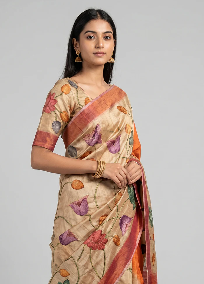 Cream Tussar Silk Saree With Blouse Piece - Image 2