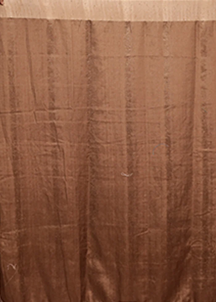 Cream Tussar Silk Saree With Blouse Piece - Image 5