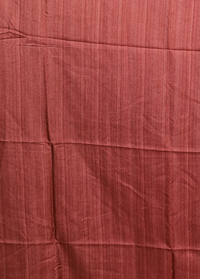Cream Tussar Silk Saree With Blouse Piece - Image 5
