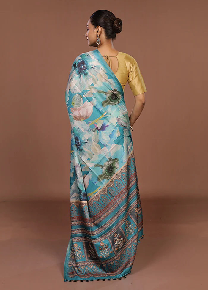 Cream Tussar Silk Saree With Blouse Piece - Image 3