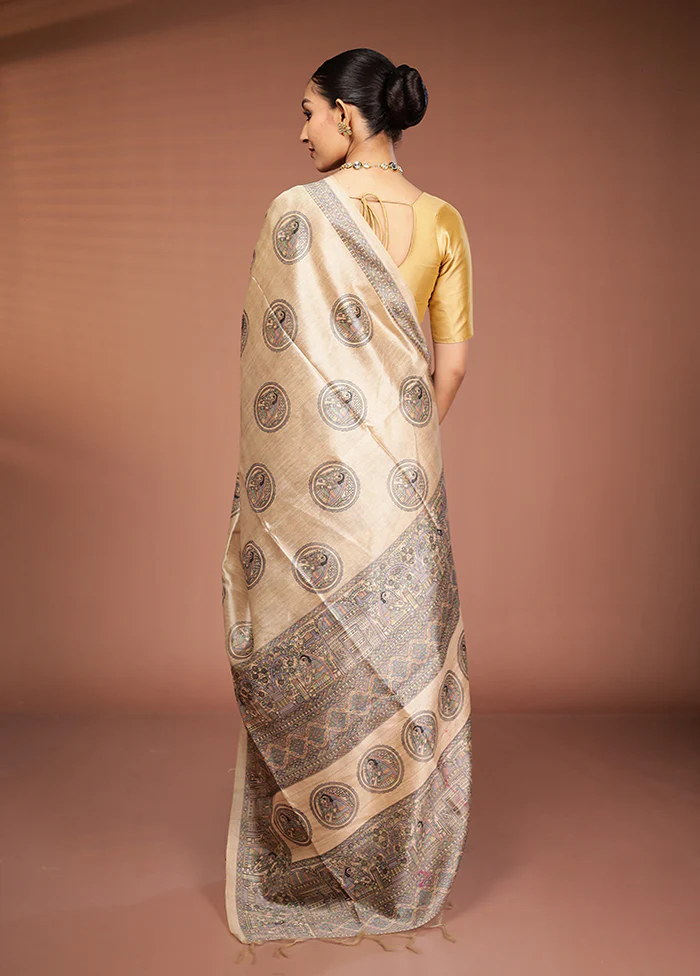 Cream Tussar Silk Saree With Blouse Piece - Image 3