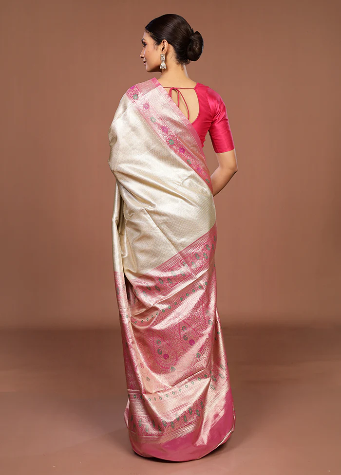Gold Handloom Kanjivaram Pure Silk Saree With Blouse Piece - Image 3