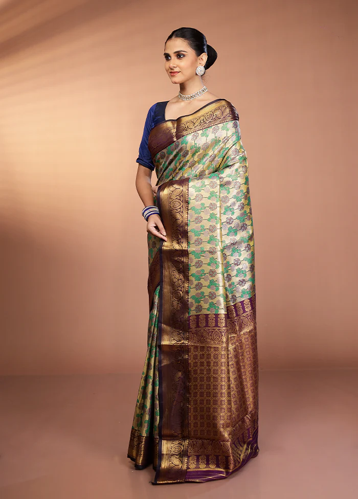 Gold Kanjivaram Silk Saree With Blouse Piece - Image 4
