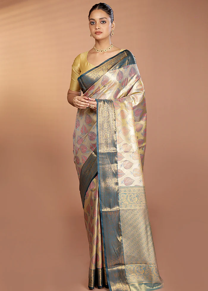 Gold Kanjivaram Silk Saree With Blouse Piece - Image 2