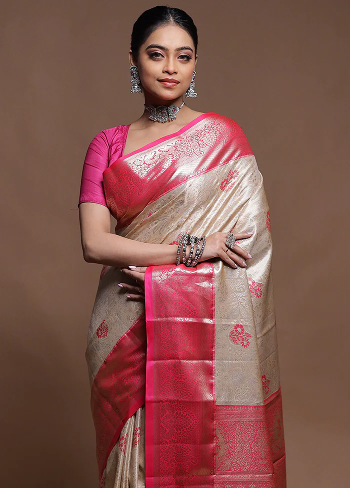Gold Kanjivaram Silk Saree With Blouse Piece - Image 2