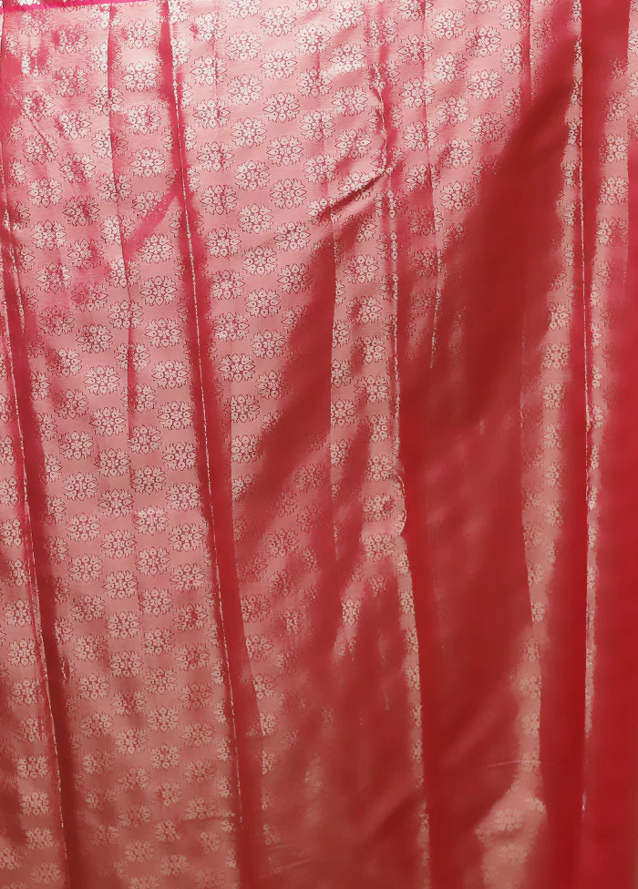 Gold Kanjivaram Silk Saree With Blouse Piece - Image 5