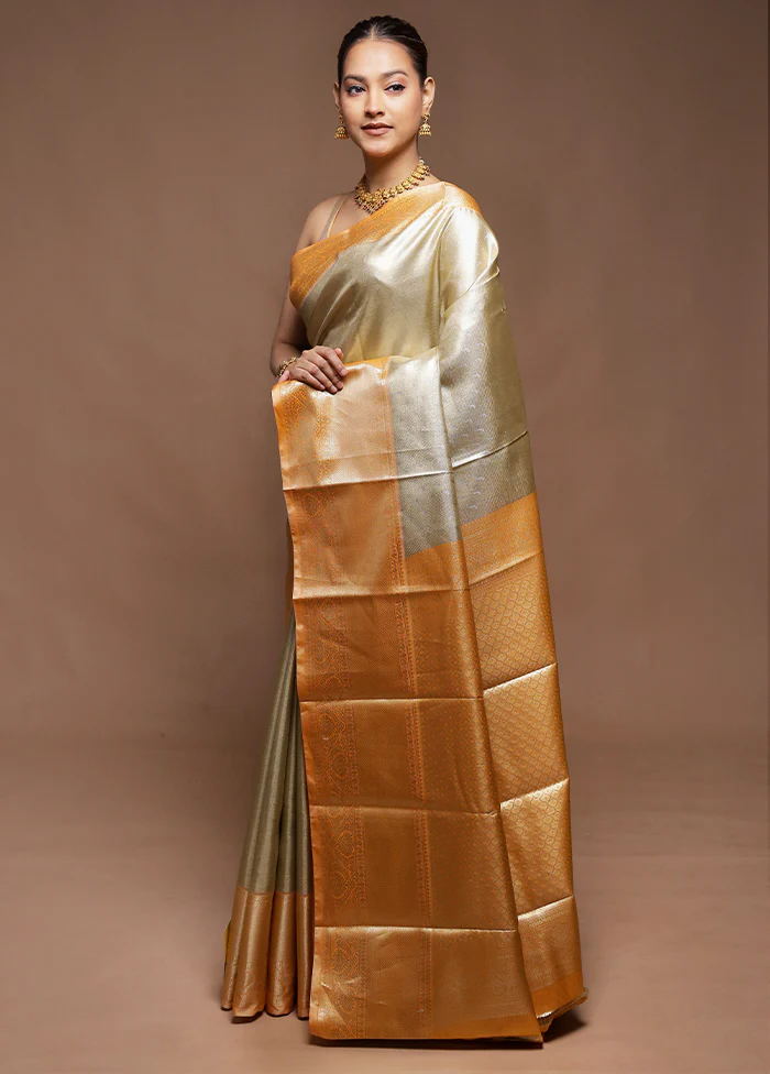 Grey Tissue Silk Saree With Blouse Piece - Image 4