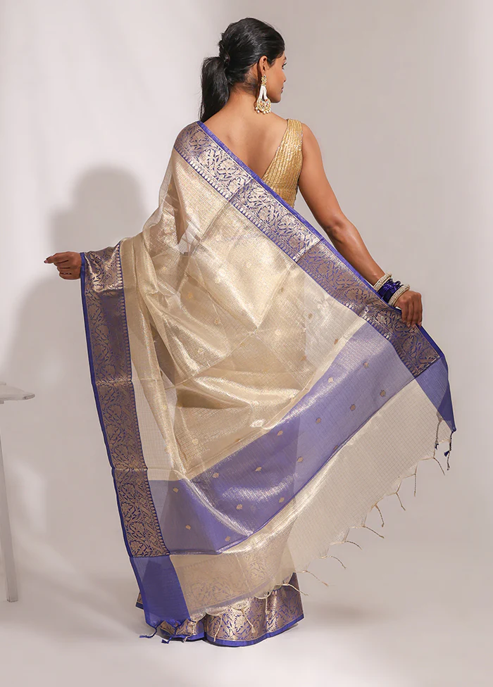 Gold Tissue Silk Saree With Blouse Piece - Image 3