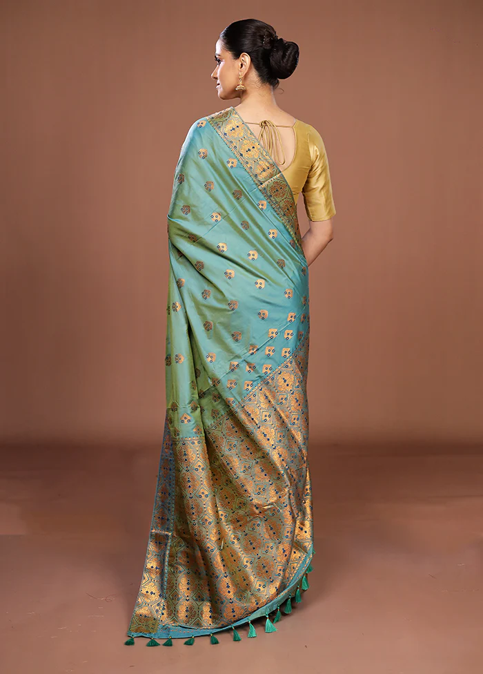 Green Assam Silk Saree With Blouse Piece - Image 3