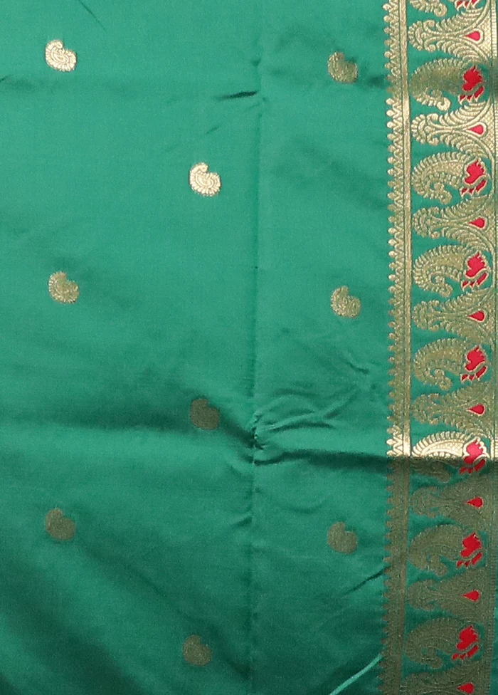 Green Baluchari Silk Saree With Blouse Piece - Image 5