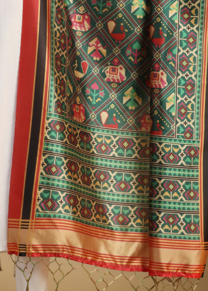 Green Banarasi Silk Dupatta - Image 3