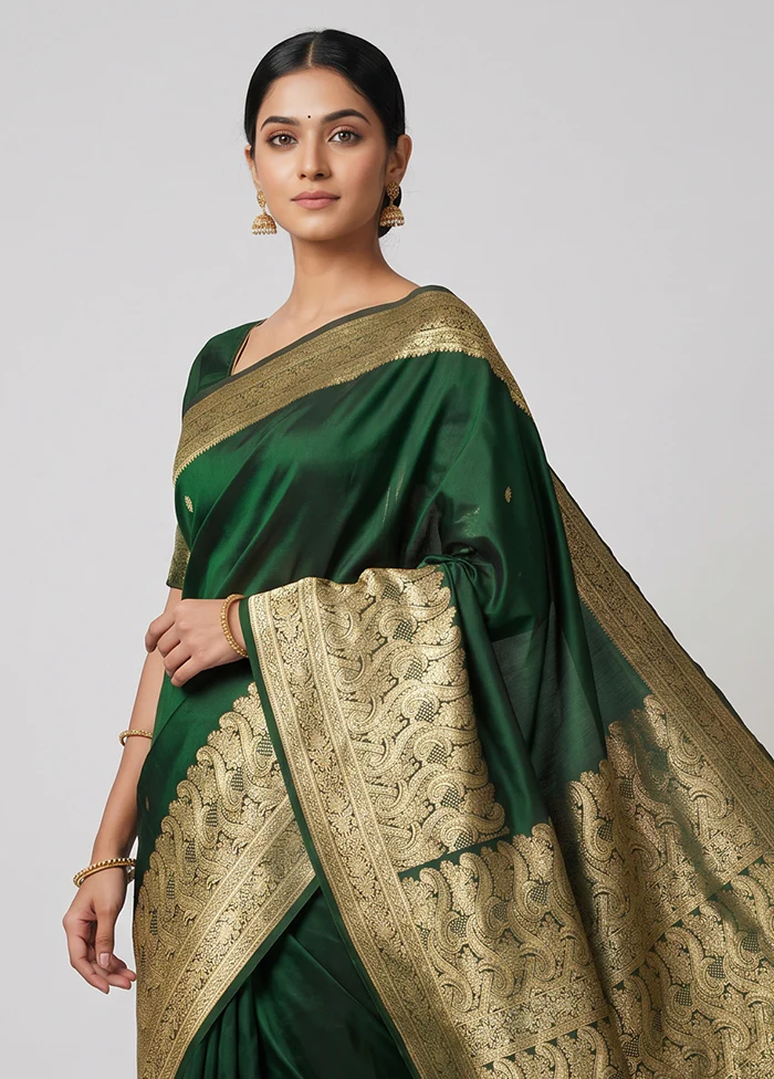 Green Banarasi Silk Saree With Blouse Piece - Image 2