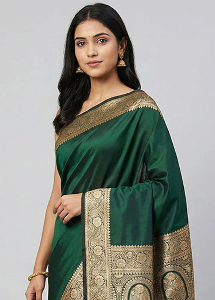 Green Banarasi Silk Saree With Blouse Piece - Image 2