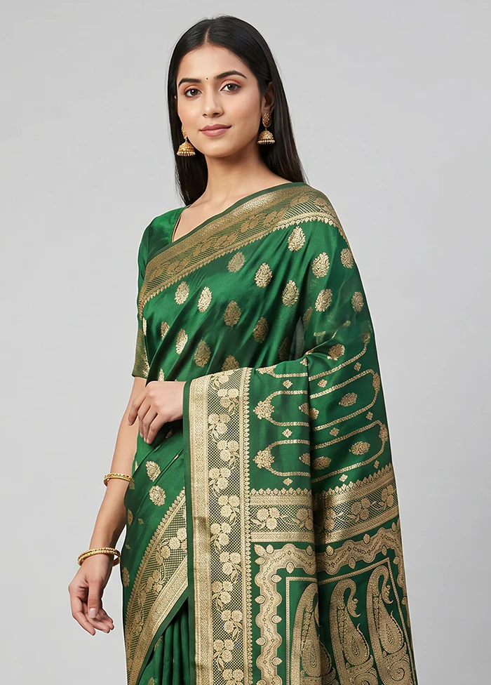 Green Banarasi Silk Saree With Blouse Piece - Image 2
