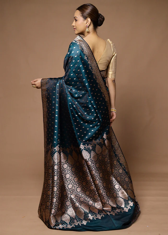 Green Banarasi Silk Saree With Blouse Piece - Image 3