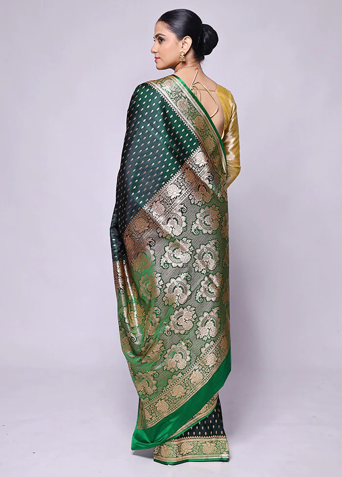 Green Banarasi Silk Saree With Blouse Piece - Image 3
