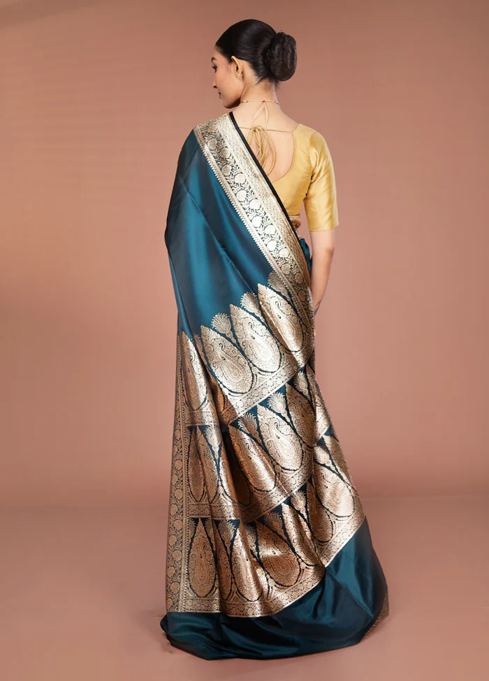 Green Banarasi Silk Saree With Blouse Piece - Image 3
