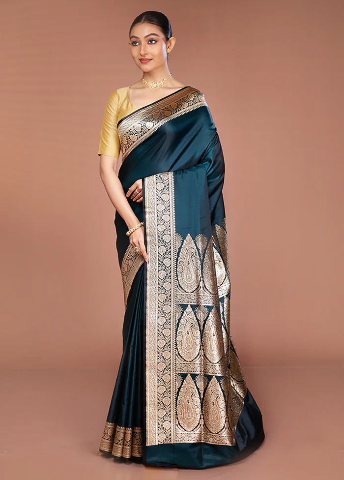 Green Banarasi Silk Saree With Blouse Piece - Image 4
