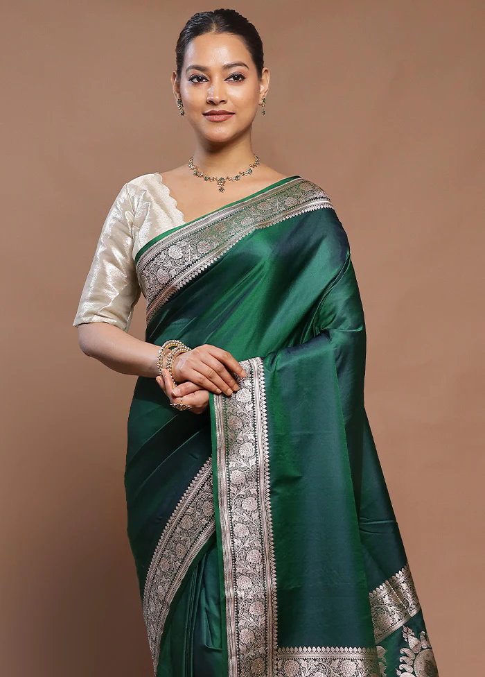 Green Banarasi Silk Saree With Blouse Piece - Image 2