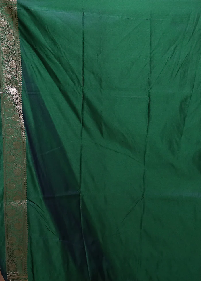 Green Banarasi Silk Saree With Blouse Piece - Image 5
