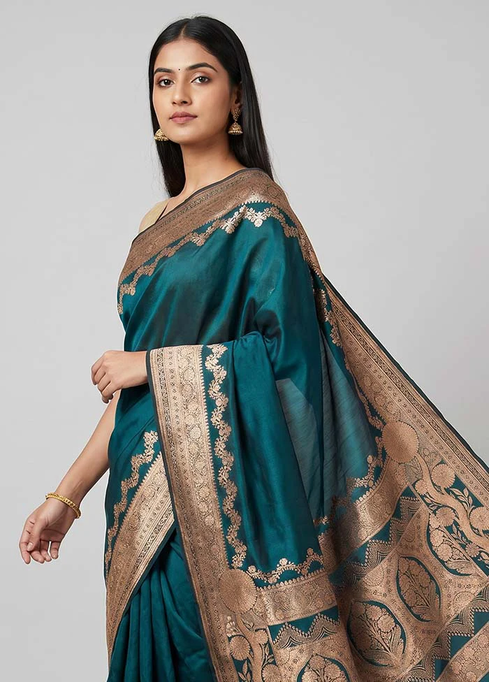 Green Banarasi Silk Saree With Blouse Piece - Image 2
