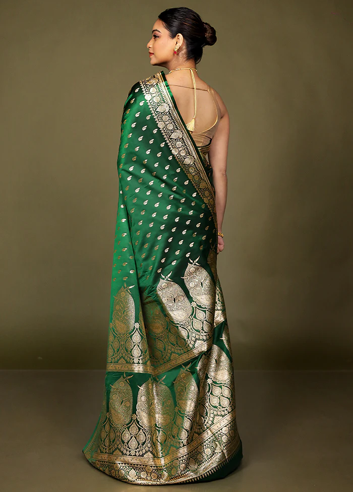 Green Banarasi Silk Saree With Blouse Piece - Image 3
