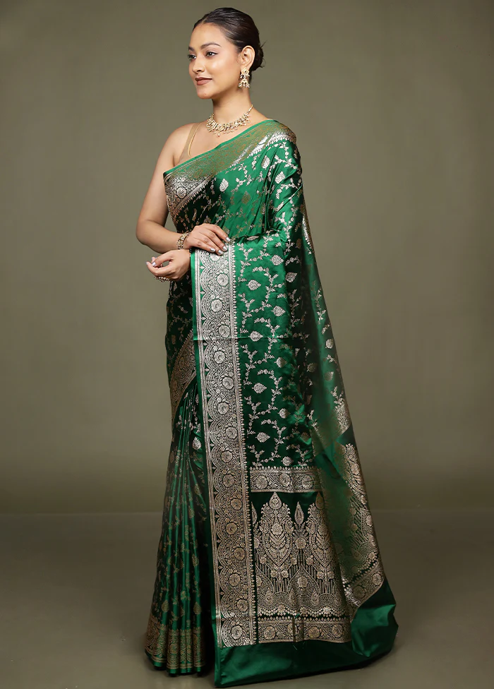 Green Banarasi Silk Saree With Blouse Piece - Image 4