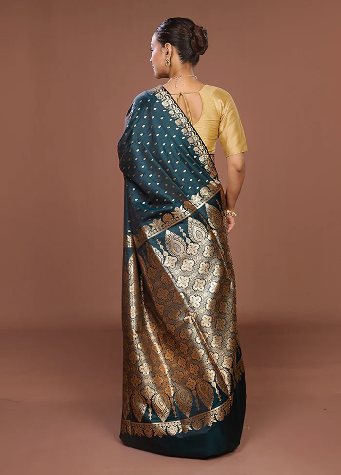 Green Banarasi Silk Saree With Blouse Piece - Image 3