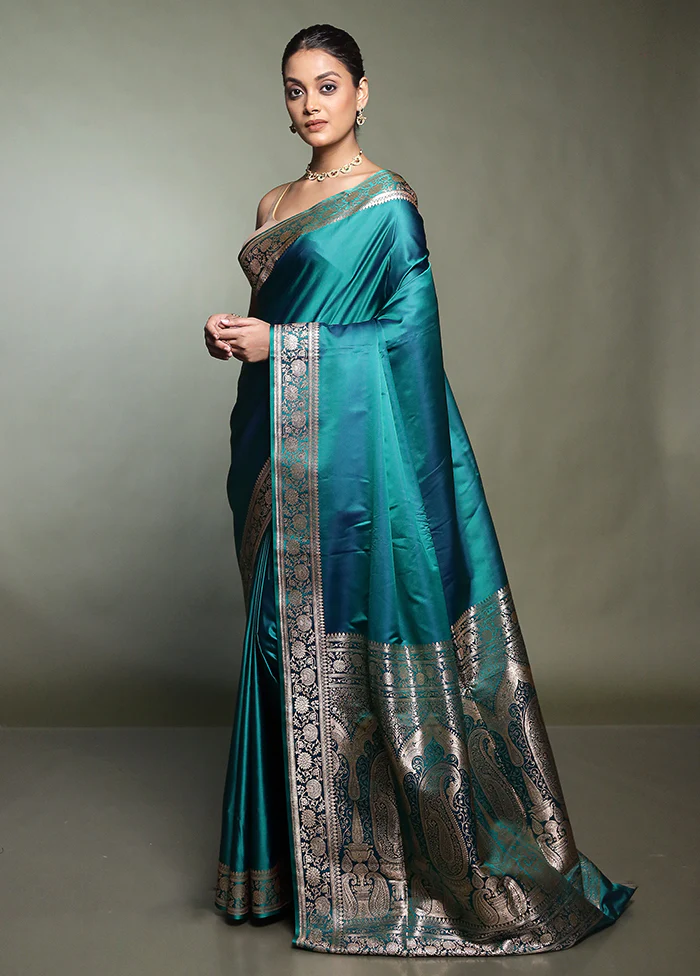 Green Banarasi Silk Saree With Blouse Piece - Image 4