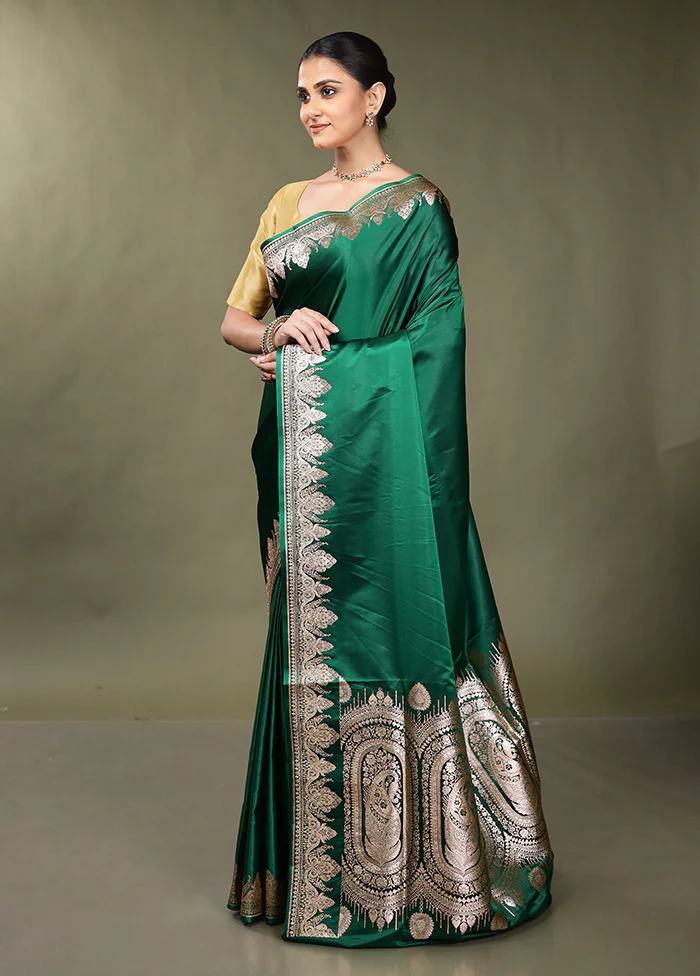 Green Banarasi Silk Saree With Blouse Piece - Image 4