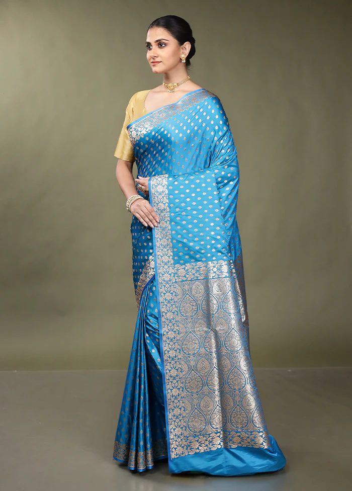 Green Banarasi Silk Saree With Blouse Piece - Image 4