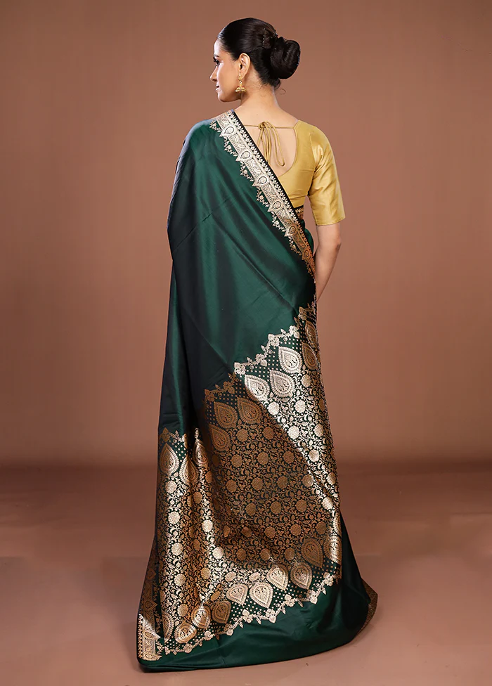 Green Banarasi Silk Saree With Blouse Piece - Image 3