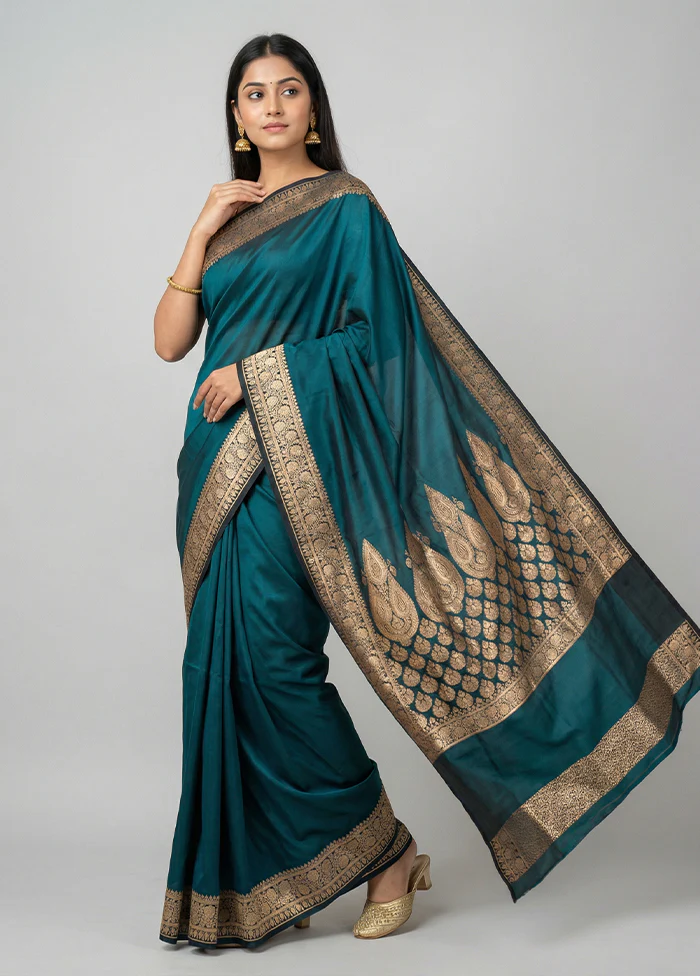 Green Banarasi Silk Saree With Blouse Piece