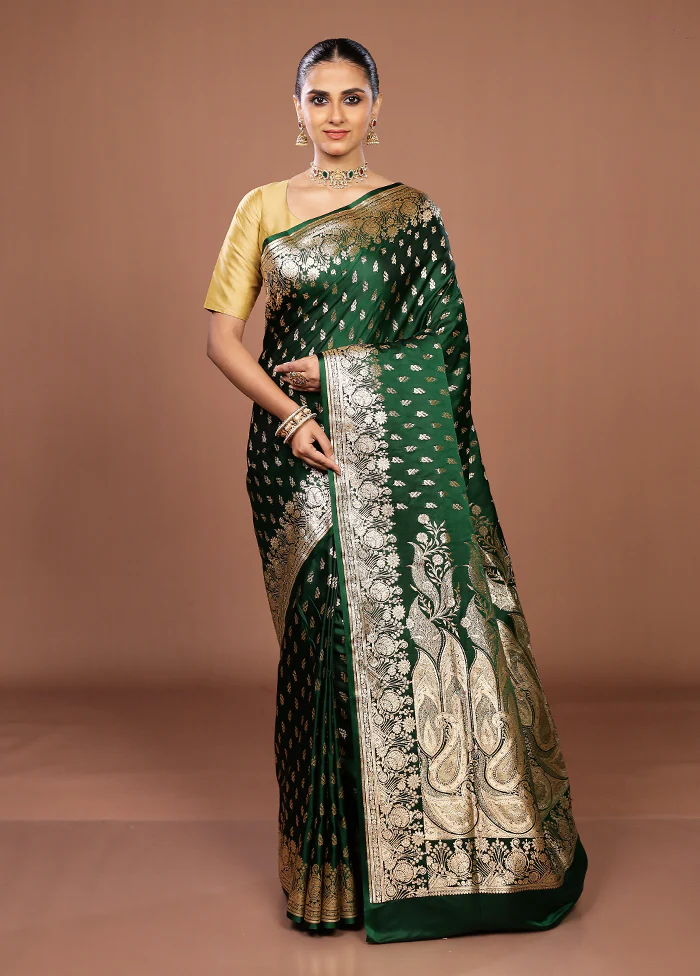 Green Banarasi Silk Saree With Blouse Piece - Image 2