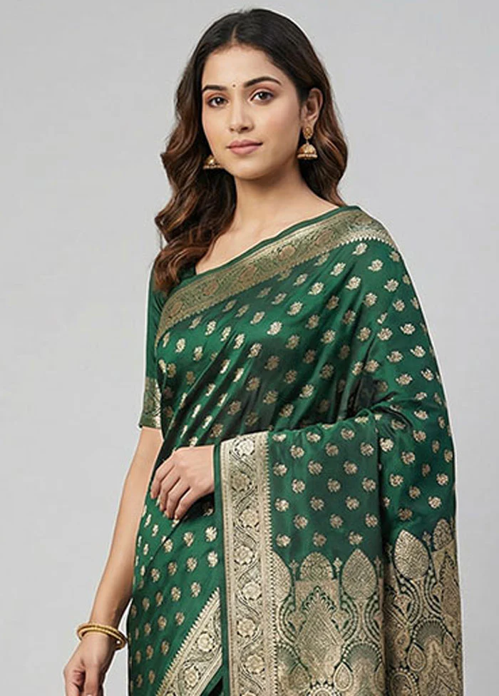 Green Banarasi Silk Saree With Blouse Piece - Image 2