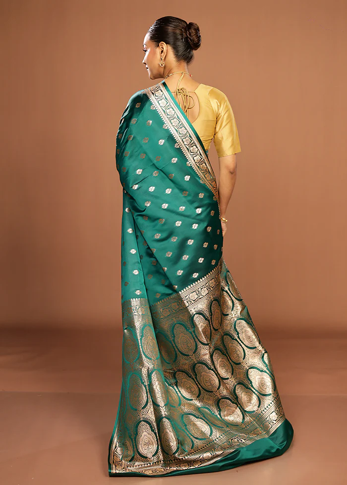 Green Banarasi Silk Saree With Blouse Piece - Image 3