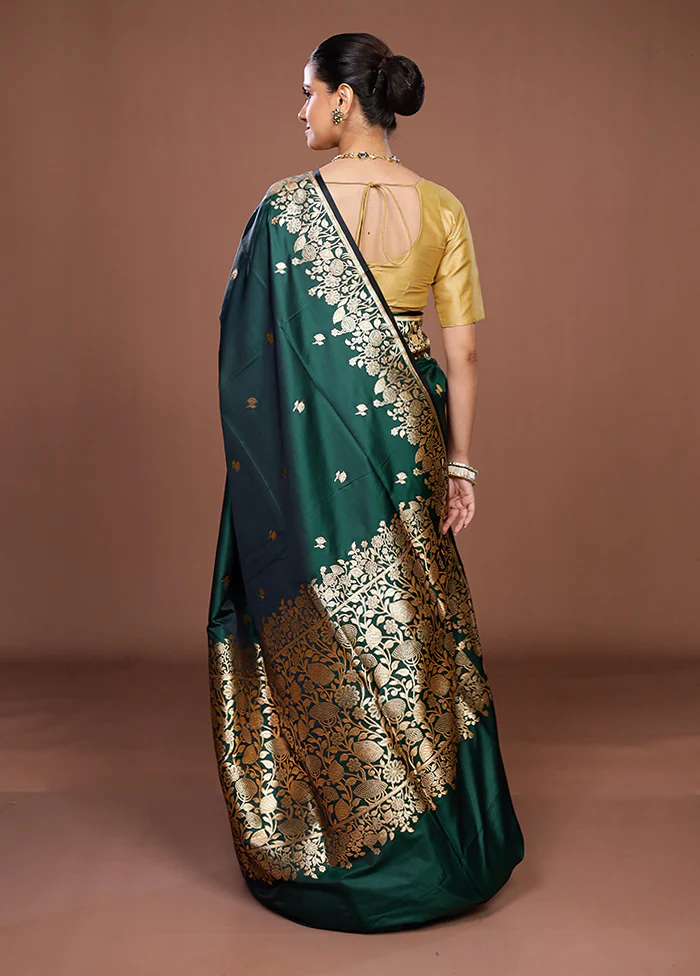 Green Banarasi Silk Saree With Blouse Piece - Image 3