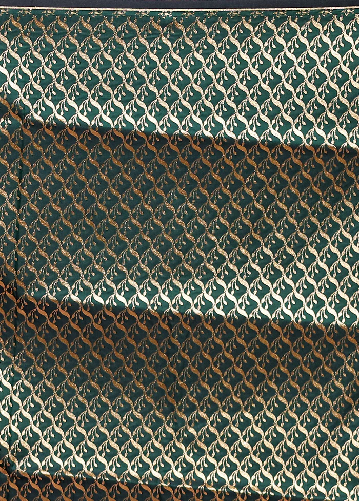 Green Banarasi Silk Saree With Blouse Piece - Image 5