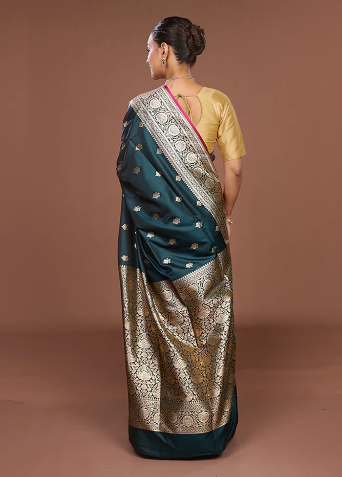 Green Banarasi Silk Saree With Blouse Piece - Image 3