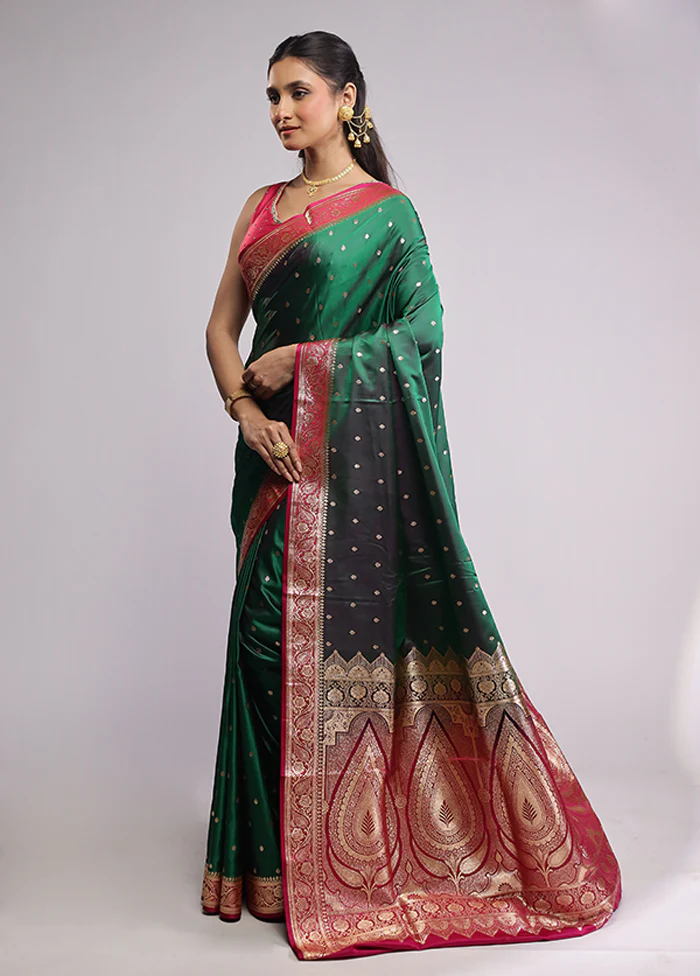 Green Banarasi Silk Saree With Blouse Piece - Image 4