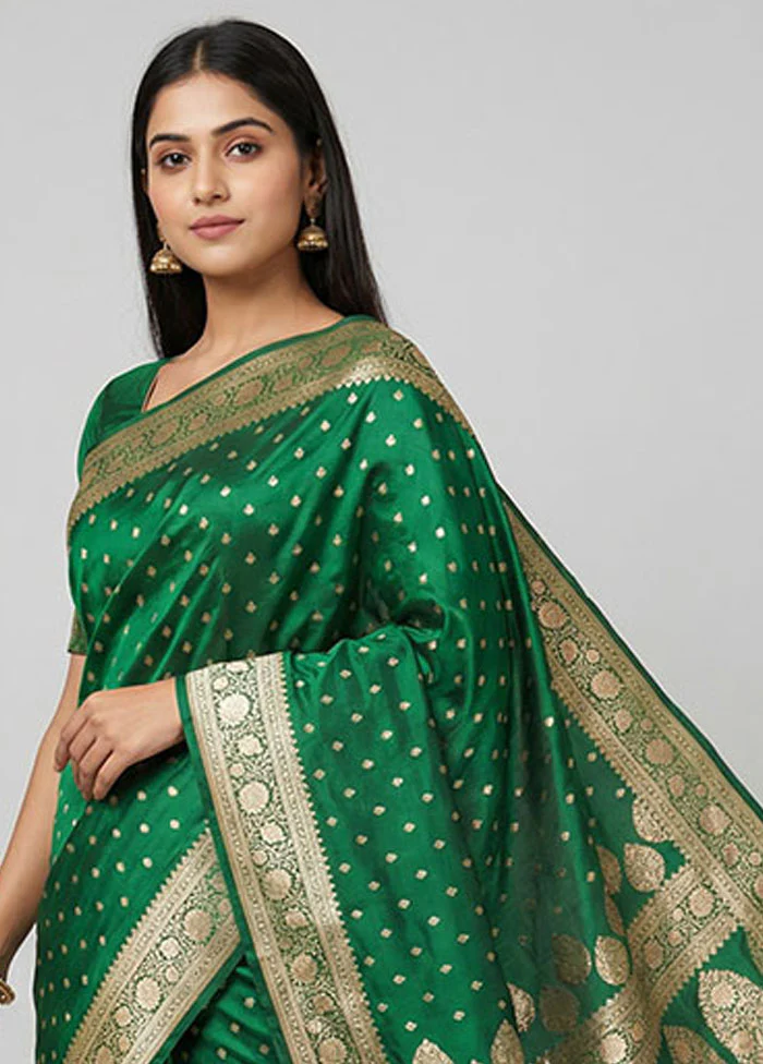 Green Banarasi Silk Saree With Blouse Piece - Image 2