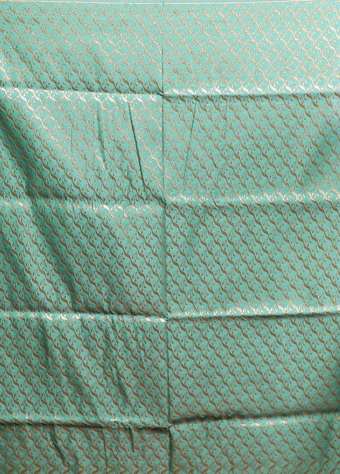 Green Banarasi Silk Saree With Blouse Piece - Image 5