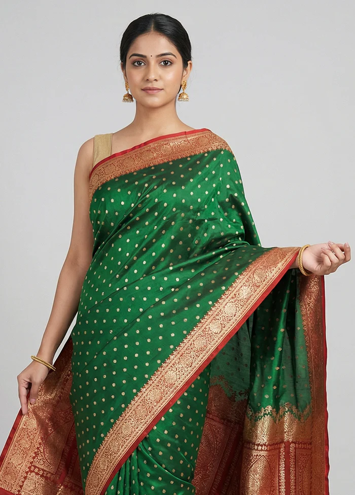 Green Banarasi Silk Saree With Blouse Piece - Image 2