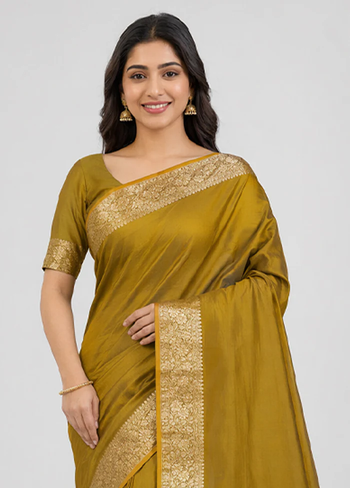 Green Banarasi Silk Saree With Blouse Piece - Image 2