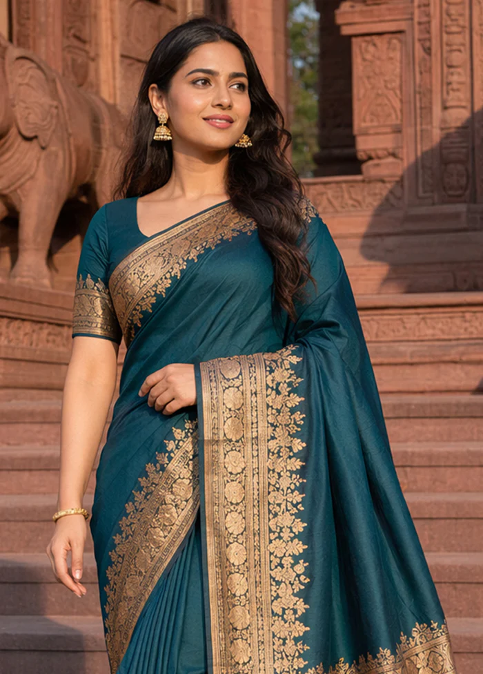 Green Banarasi Silk Saree With Blouse Piece - Image 2